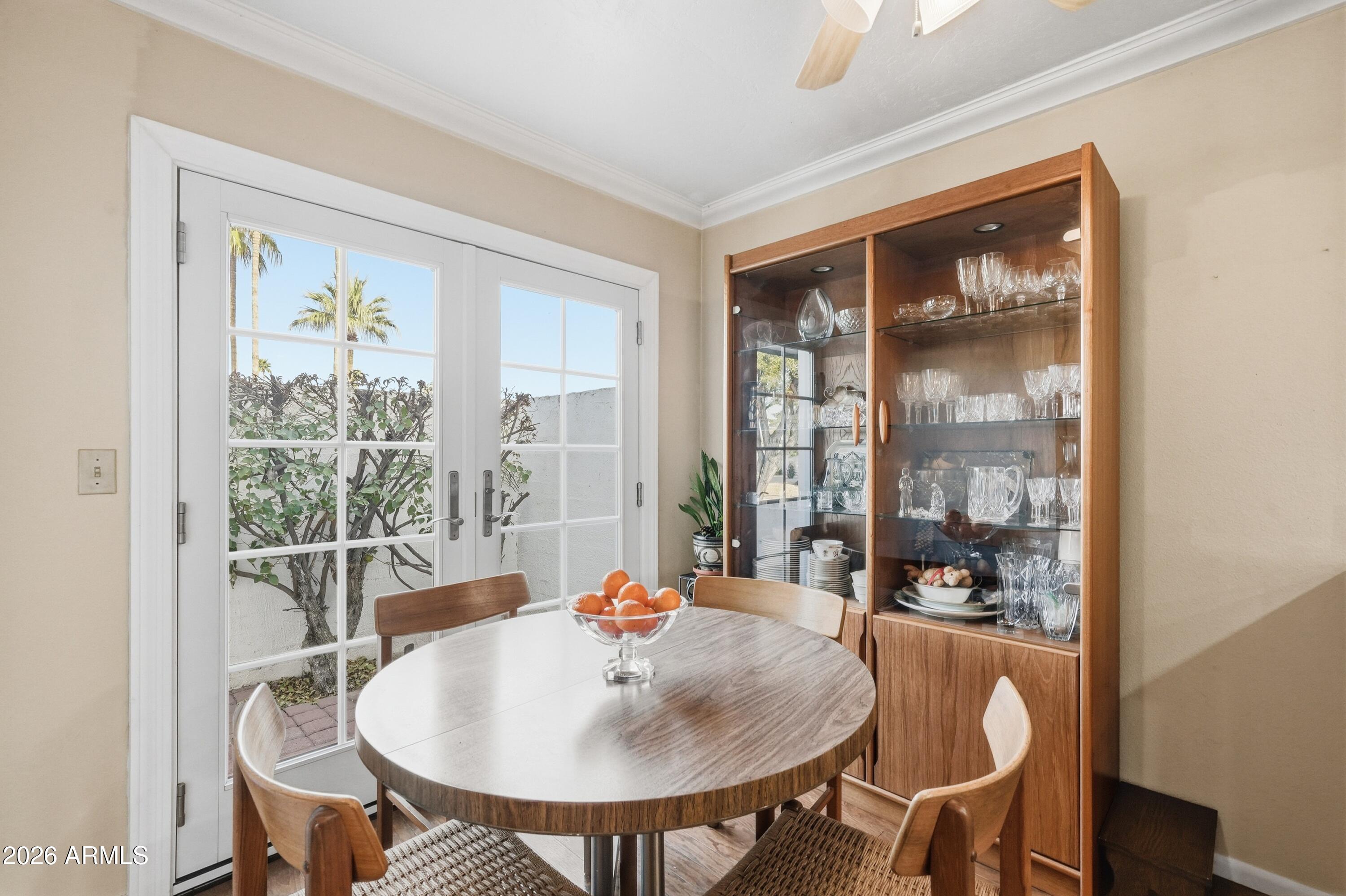 633 East Calavar Road Phoenix, AZ 85022 - Photo 8 of 24 Breakfast nook
