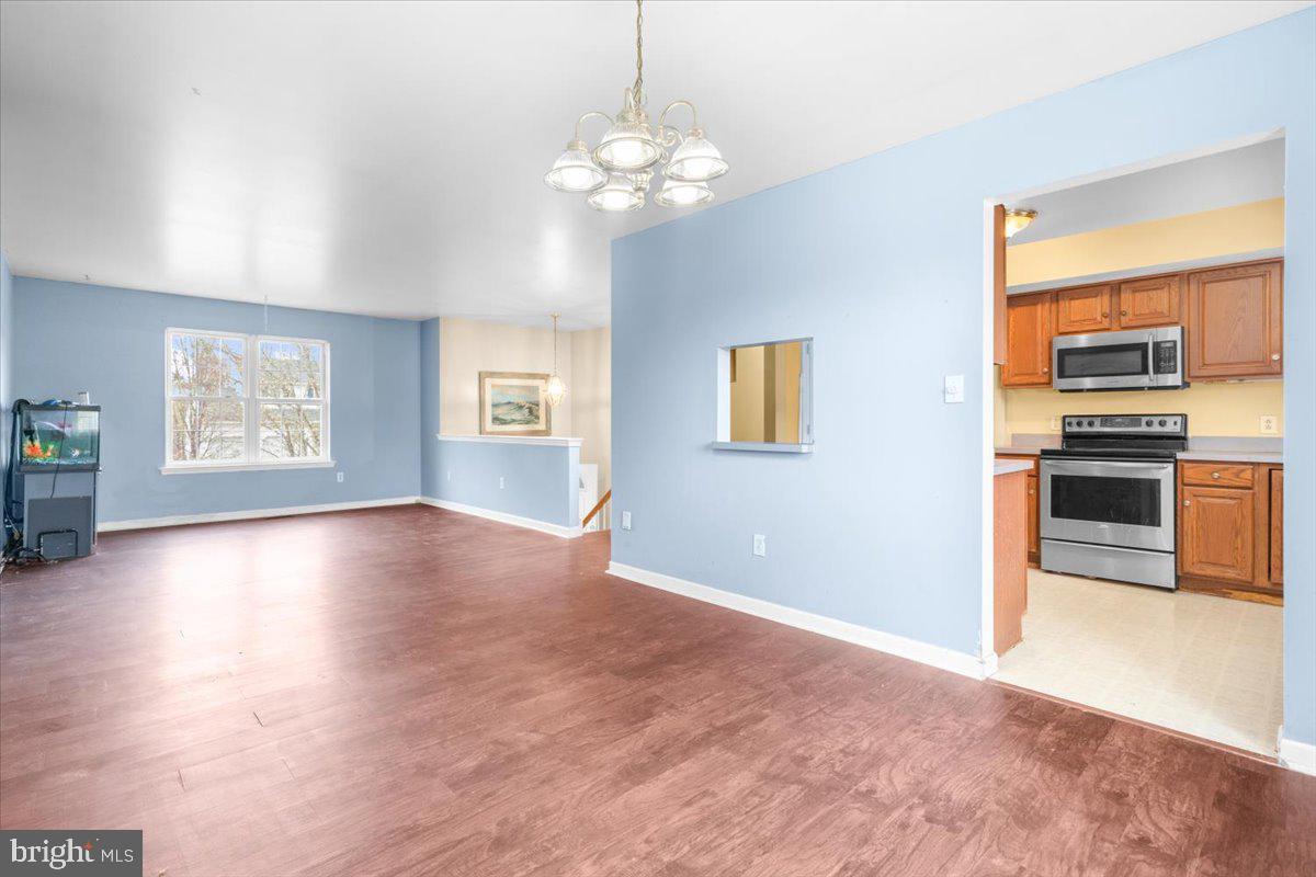 4377 Hillside Road Reading, PA 19606 - Photo 10 of 40 Gallery Image 10