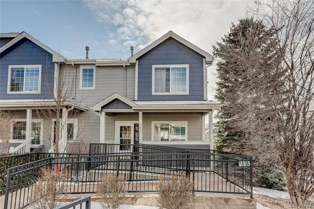$324,900 | 1558 South Danube Circle, Unit 101, Aurora, CO 80017