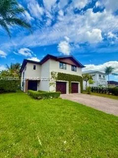 $829,000 | 18163 Southwest 149th Place, Miami, FL 33187