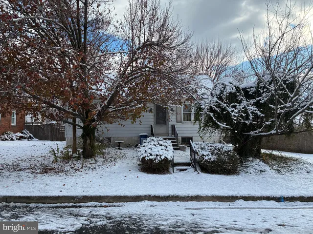 $199,900 | 22 Monroe Street, Reading, PA 19605