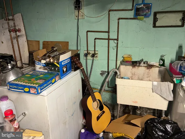 $199,900 | 22 Monroe Street, Reading, PA 19605