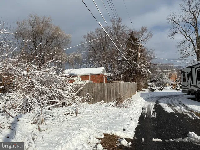 $199,900 | 22 Monroe Street, Reading, PA 19605