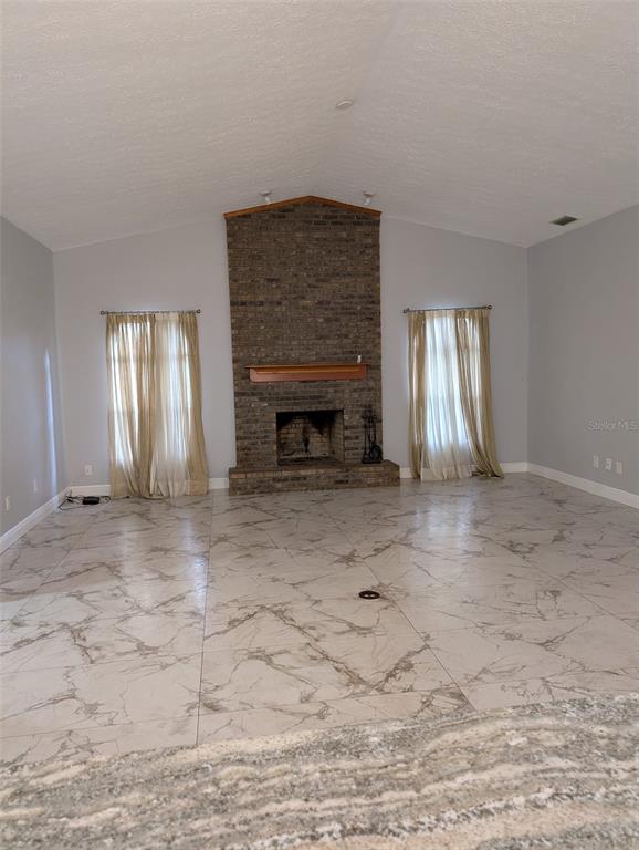 2106 Whitlock Place Dover, FL 33527 - Photo 24 of 83