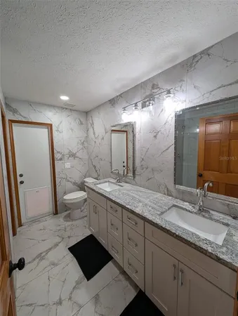 $630,000 | 2106 Whitlock Place, Dover, FL 33527