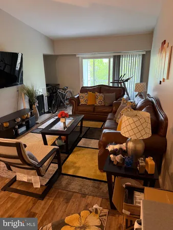 $2,275 | 20313 Beaconfield Terrace, Unit 201, Germantown, MD 20874