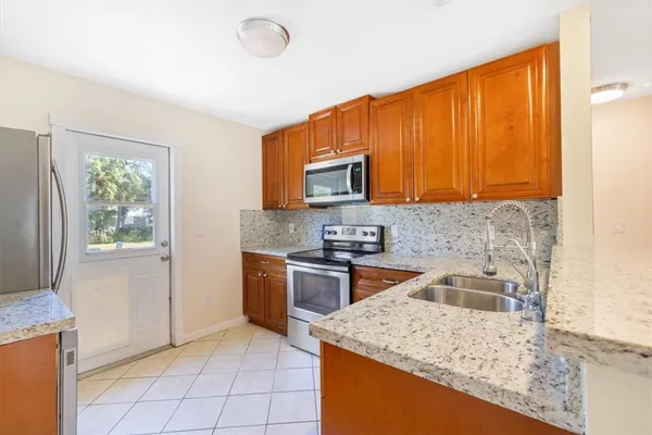 $229,000 | 946 35th Avenue, Vero Beach, FL 32960