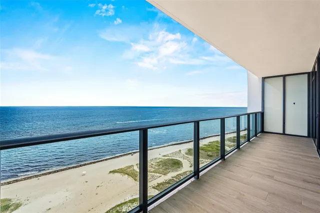 $3,495,000 | 900 North Ocean Boulevard, Unit 1604, Pompano Beach, FL 33062