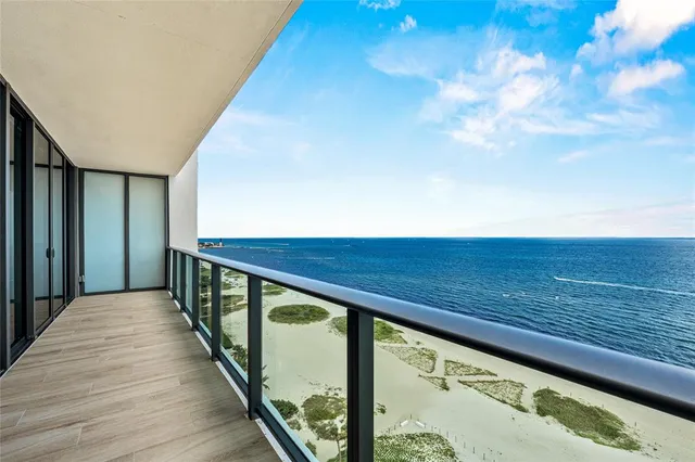 $3,495,000 | 900 North Ocean Boulevard, Unit 1604, Pompano Beach, FL 33062