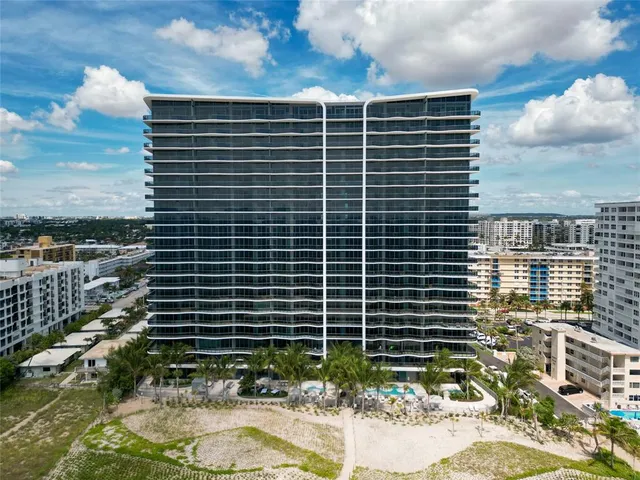 $3,495,000 | 900 North Ocean Boulevard, Unit 1604, Pompano Beach, FL 33062