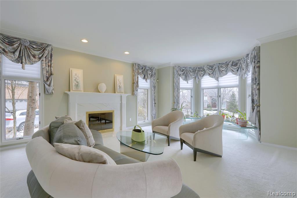 1721 Archers Pointe Rochester Hills, MI 48306 - Photo 13 of 59