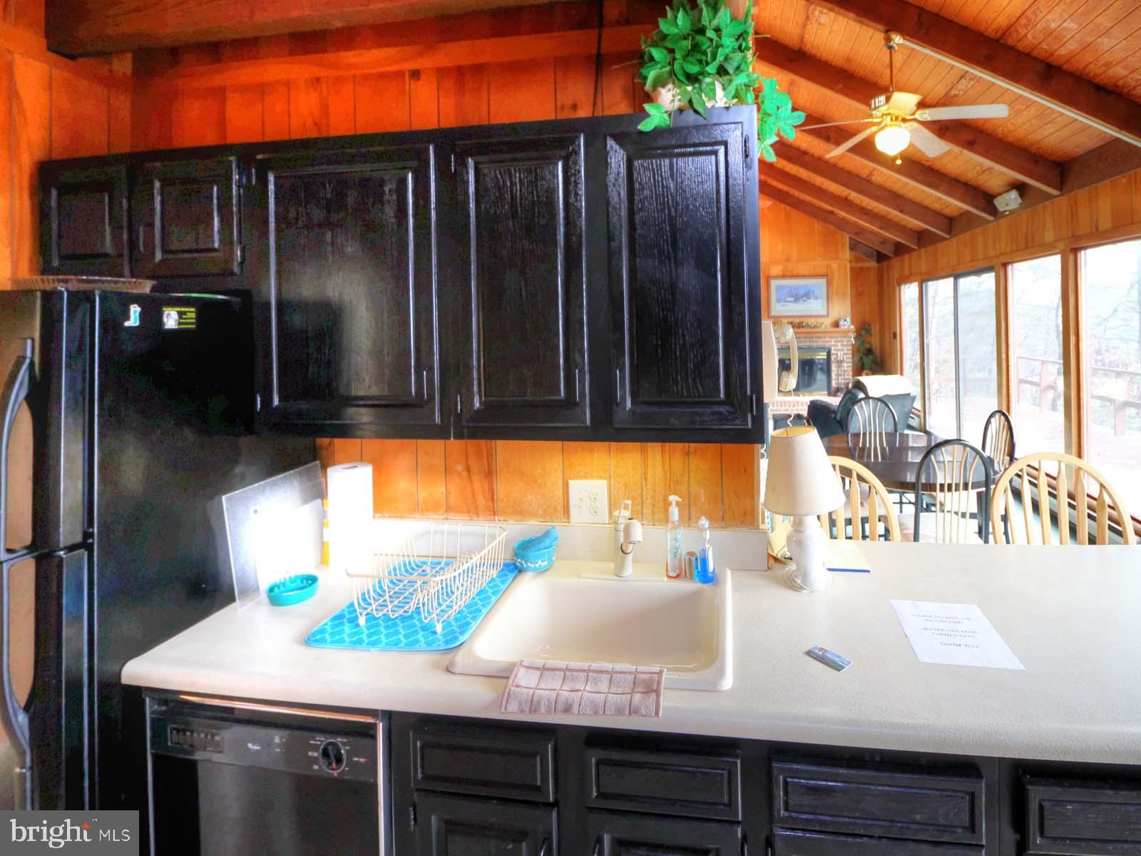 416 Killmon Road Basye, VA 22810 - Photo 14 of 31 KITCHEN