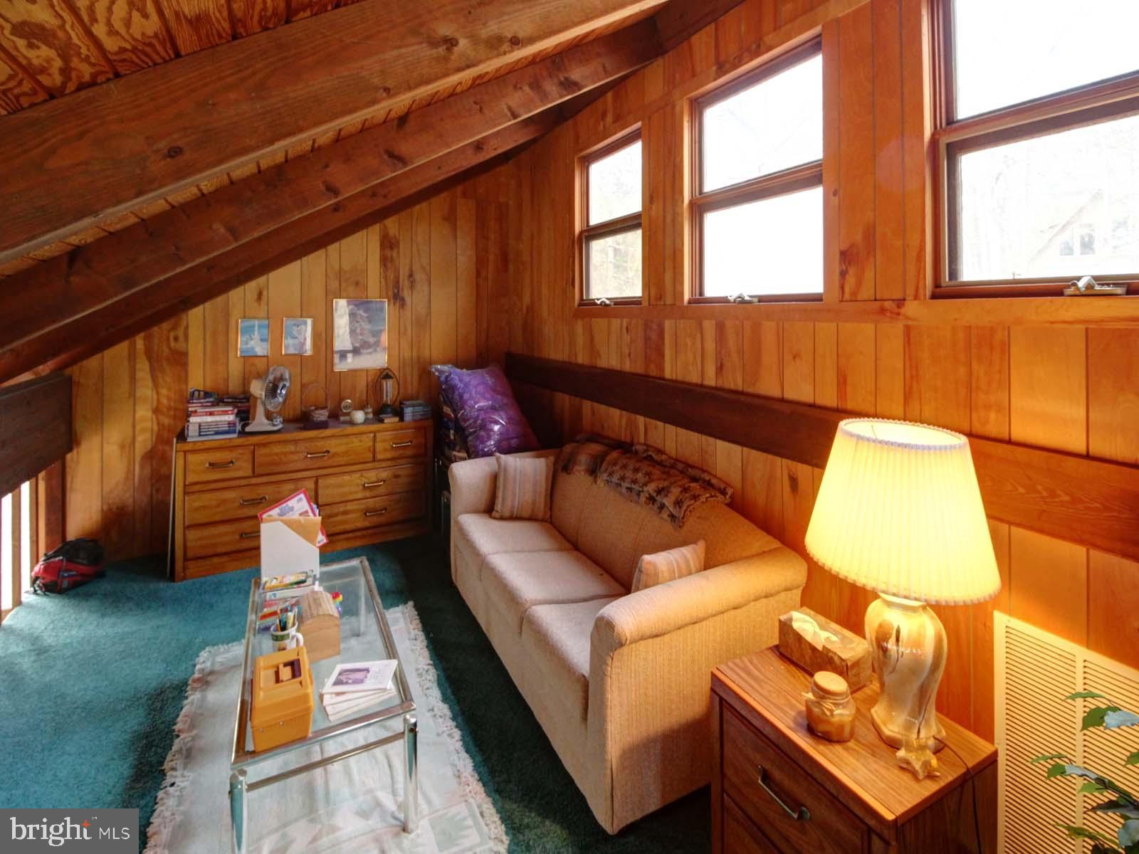 416 Killmon Road Basye, VA 22810 - Photo 18 of 31 LARGE LOFT