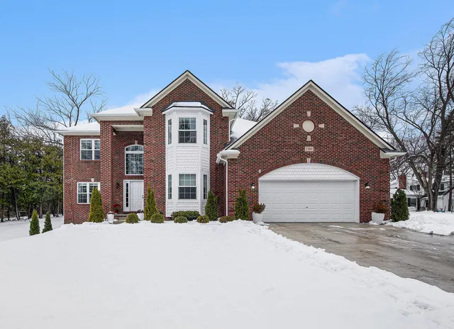 $1,950,000 | 1360 Fairlane Drive, Ann Arbor, MI 48104