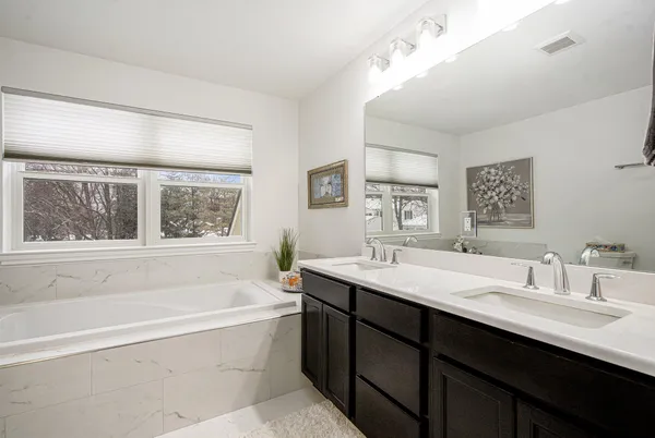 $1,850,000 | 1360 Fairlane Drive, Ann Arbor, MI 48104