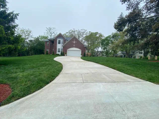 $1,950,000 | 1360 Fairlane Drive, Ann Arbor, MI 48104