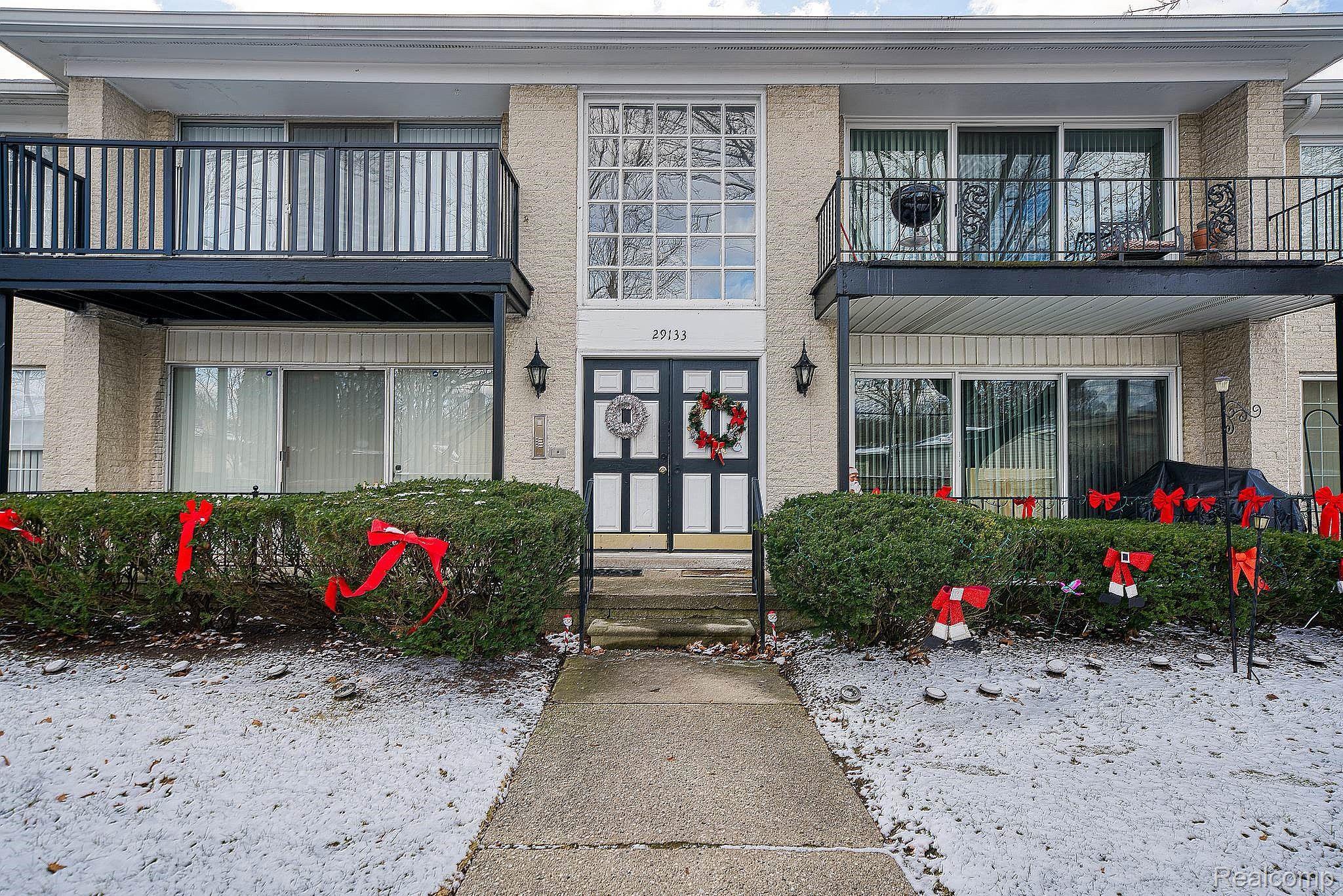 29133 Evergreen Road, Unit 7 Southfield, MI 48076 - Photo 1 of 15 Gallery Image 1