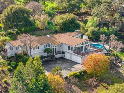 $5,698,000 | 27769 Edgerton Road, Los Altos Hills, CA 94022