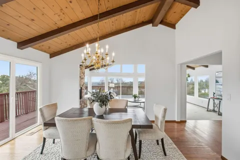 $5,698,000 | 27769 Edgerton Road, Los Altos Hills, CA 94022