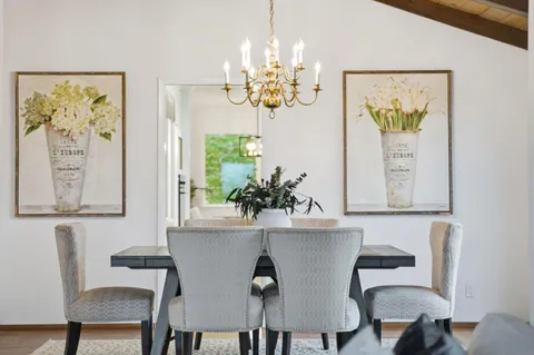 $5,698,000 | 27769 Edgerton Road, Los Altos Hills, CA 94022