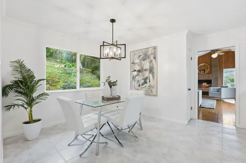 $5,698,000 | 27769 Edgerton Road, Los Altos Hills, CA 94022