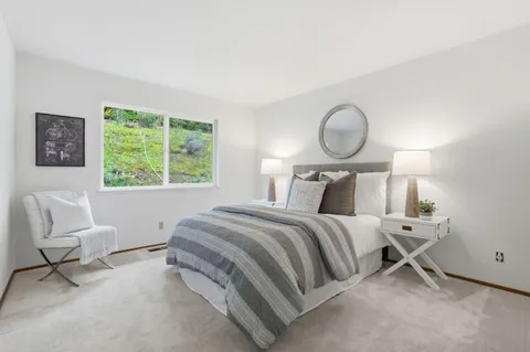 $5,698,000 | 27769 Edgerton Road, Los Altos Hills, CA 94022