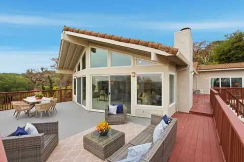 $5,698,000 | 27769 Edgerton Road, Los Altos Hills, CA 94022