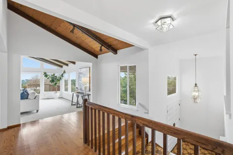 $5,698,000 | 27769 Edgerton Road, Los Altos Hills, CA 94022