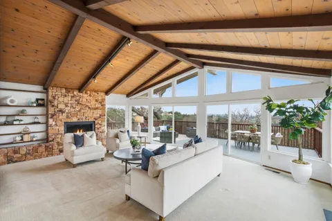 $5,698,000 | 27769 Edgerton Road, Los Altos Hills, CA 94022