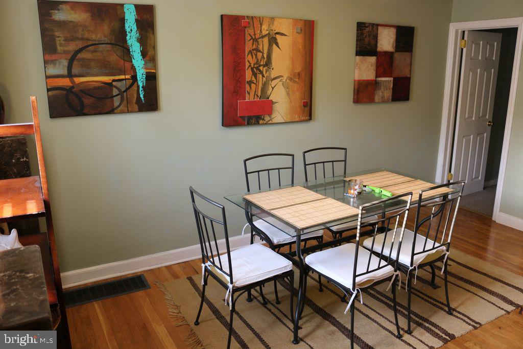 1830 Farrington Road Philadelphia, PA 19151 - Photo 3 of 19 Gallery Image 3