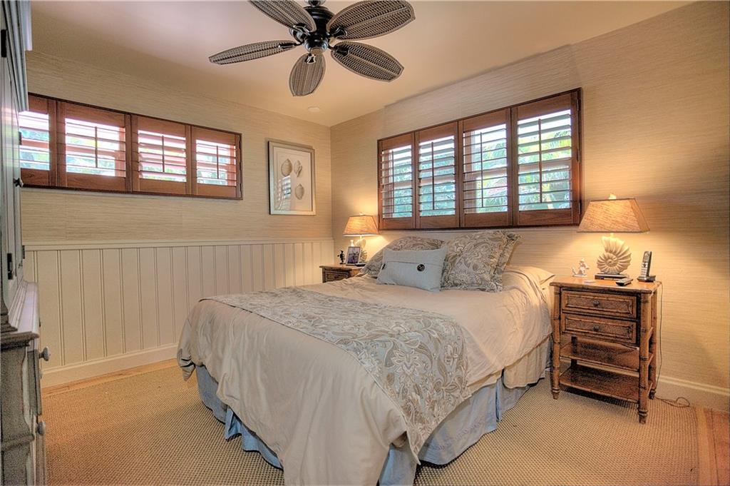 1003 Southeast Riverside Drive Stuart, FL 34996 - Photo 17 of 31 Gallery Image 17