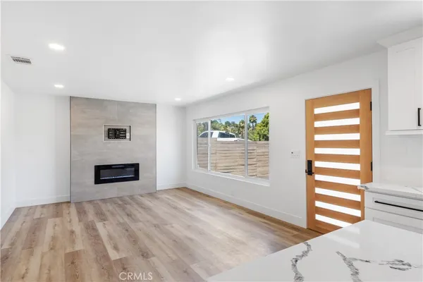 $3,300 | 634 Truly Terrace, Vista, CA 92084