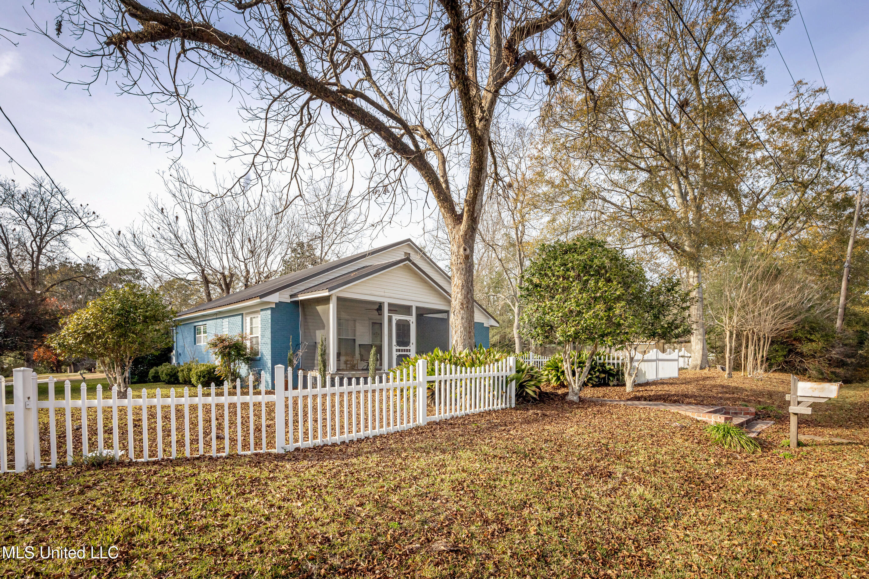 206 Fifth Street North, Unit N Wiggins, MS 39577 - Photo 56 of 73 IMG_8922