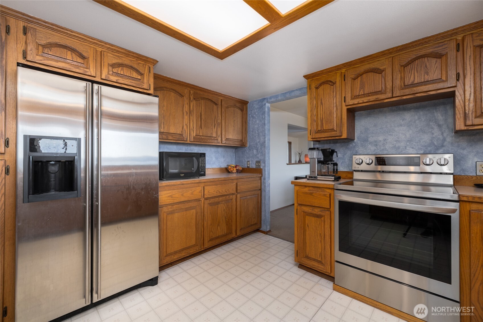 15284 Deception Road Anacortes, WA 98221 - Photo 14 of 40