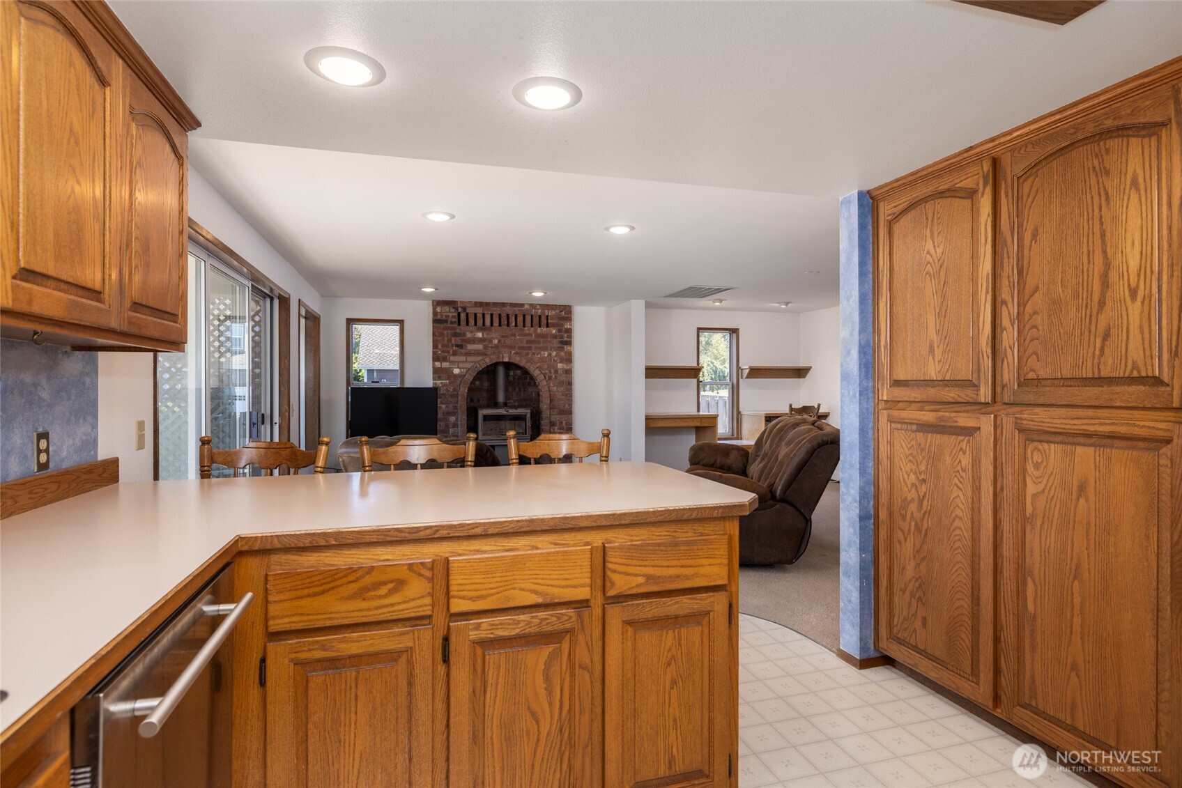 15284 Deception Road Anacortes, WA 98221 - Photo 15 of 40