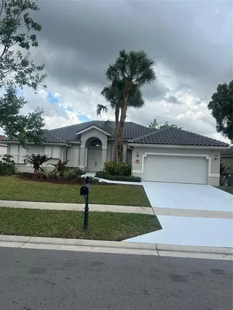 $5,500 | 10084 Lexington Estates Boulevard, Boca Raton, FL 33428
