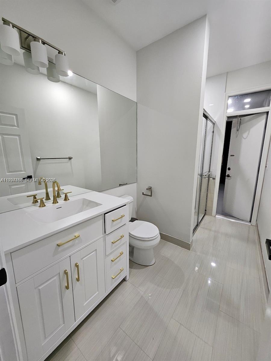 10084 Lexington Estates Boulevard Boca Raton, FL 33428 - Photo 17 of 21