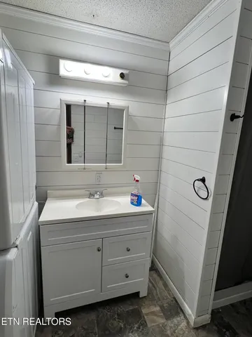 $284,900 | 1946 Welcome Valley Road, Benton, TN 37307