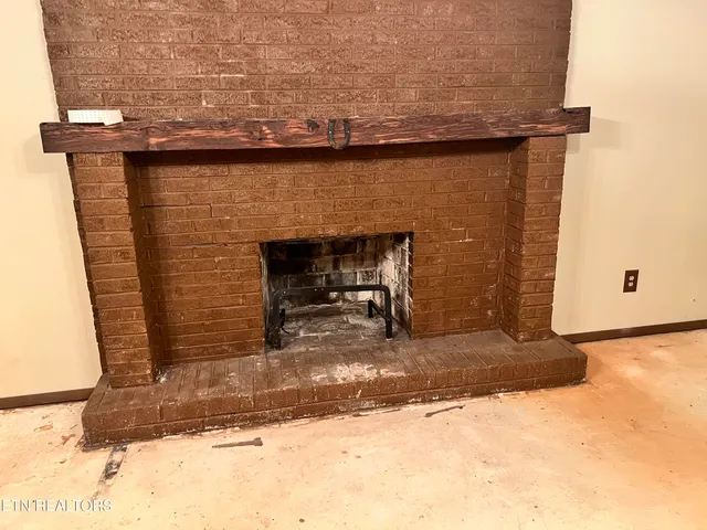 $284,900 | 1946 Welcome Valley Road, Benton, TN 37307