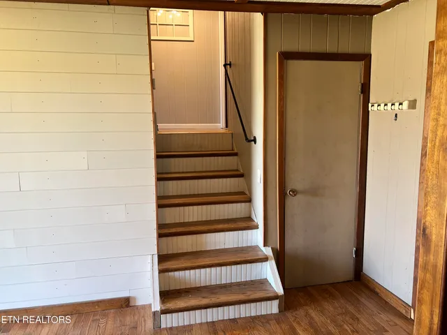 $284,900 | 1946 Welcome Valley Road, Benton, TN 37307