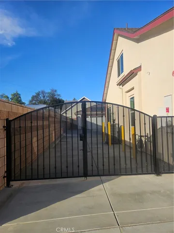 $3,250 | 5151 Peony Court, Riverside, CA 92506