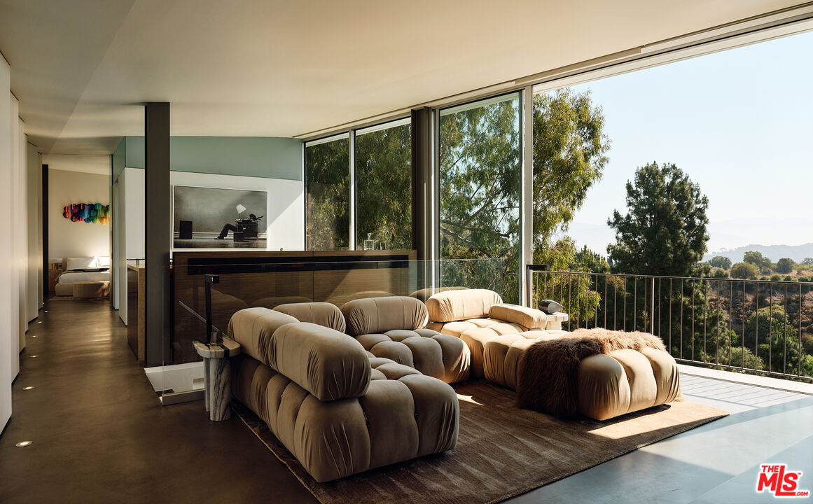 2500 Briarcrest Road Beverly Hills, CA 90210 - Photo 13 of 30