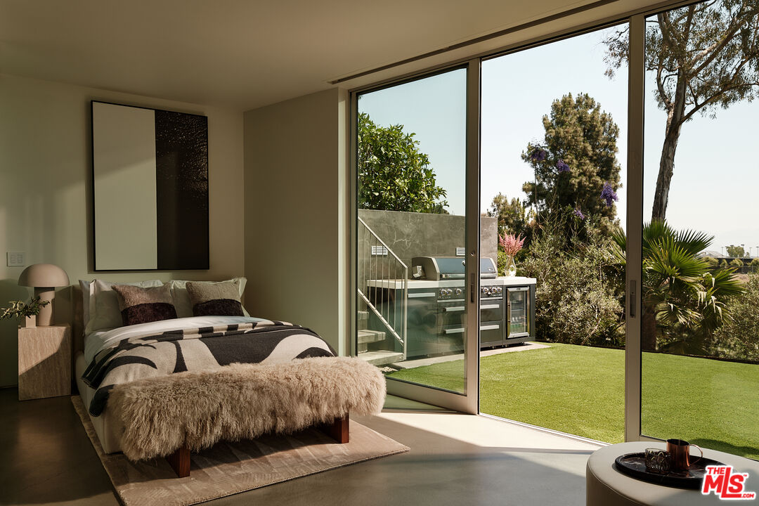 2500 Briarcrest Road Beverly Hills, CA 90210 - Photo 18 of 30