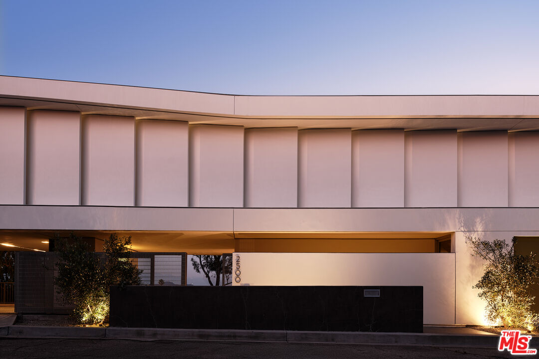 2500 Briarcrest Road Beverly Hills, CA 90210 - Photo 26 of 30