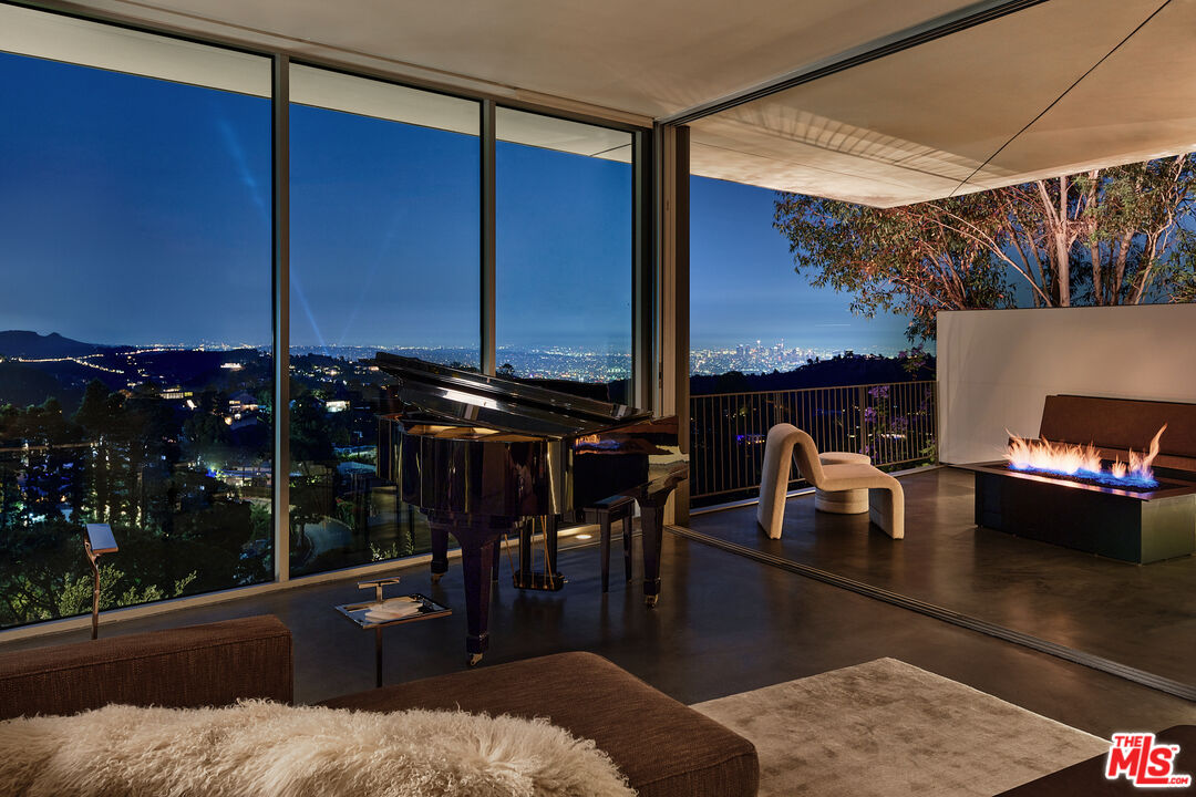 2500 Briarcrest Road Beverly Hills, CA 90210 - Photo 28 of 30