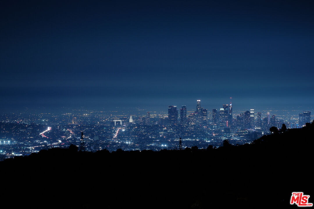 2500 Briarcrest Road Beverly Hills, CA 90210 - Photo 29 of 30