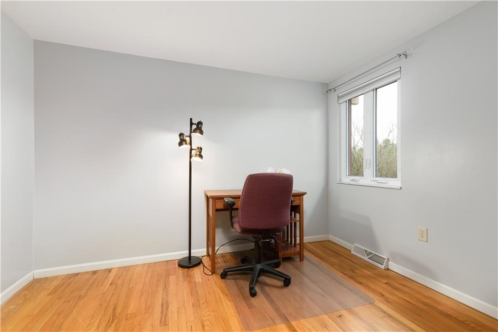 471 Sandy Hill Road Valencia, PA 16059 - Photo 18 of 25 Gallery Image 18