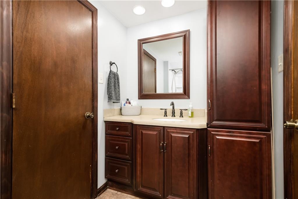 471 Sandy Hill Road Valencia, PA 16059 - Photo 22 of 25 Gallery Image 22