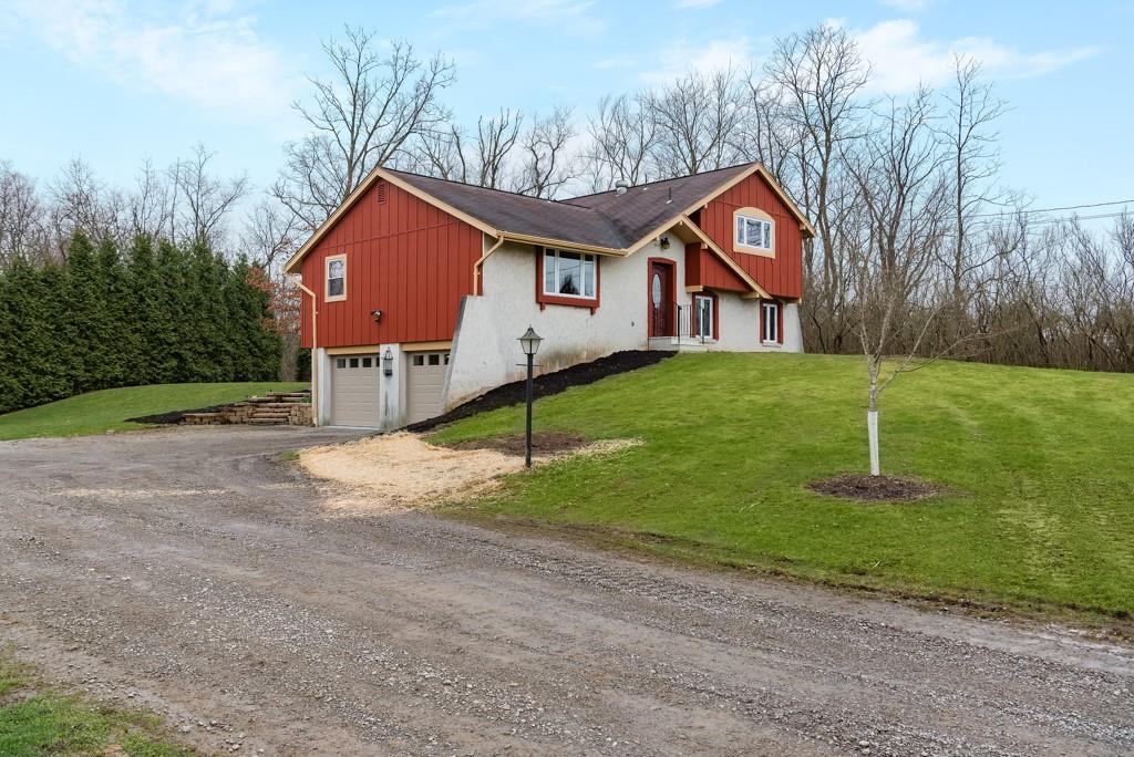 471 Sandy Hill Road Valencia, PA 16059 - Photo 4 of 25 Gallery Image 4