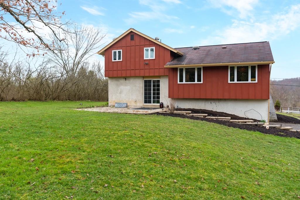 471 Sandy Hill Road Valencia, PA 16059 - Photo 9 of 25 Gallery Image 9